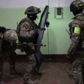 Dramatična akcija FSB u Rusiji: Teroristi se sakrili u zgradama, evakuisani stanovnici okolnih kuća
