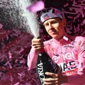 Погачар победио у седмој етапи и задржао вођство у трци Ђиро д'Италија