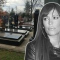 Ksenija pajčin bi danas duvala svećice i proslavila 47. Rođendan! Tužan dan za sve koji su voleli pevačicu: Tragedija joj…