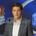 Brnabić: Kako Marinika Tepić može da sedi pored čoveka koji je svojoj ženi pretio da će joj odrubiti glavu (video)