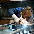 Zabrinjavajuća ekonomska prognoza: Fiskalno "klizanje" i slabost sektora industrije ugrožavaju neke delove Evrope
