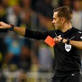 Kleman Tirpen sudi utakmicu između fudbalera Srbije i Engleske