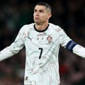 Ronaldo udario protivnika, pa se svađao sa navijačima - Portugal "pao" u Irskoj FOTO