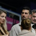 Izvadili telefone čim su ugledali Novaka na tribini: Đoković doveo porodicu na umetničko klizanje na ZOI