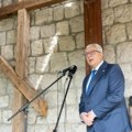 Andrija Mandić položio venac jasenovačkim mučenicima: Blagosloveni smo jer smo prvi doneli ovakvu Rezoluciju
