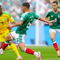 Revija crvenih kartona: Meksiko pokorio Južnu Afriku na startu Mundijala
