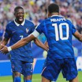 Program Svetskog prvenstva počinje od 19 časova: Evo koje 3 utakmice se igraju večeras i tokom noći (20. dan)