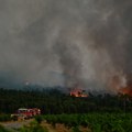 Велики шумски пожар захватио 700 хектара на југу Француске