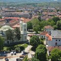 U Čačku održan protest aktivista zbog vršnjačkog nasilja u školi u Mrčajevcima