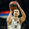 Zvezda čeka, a Petrušev opet igra za Dubai: Pojavio se na terenu u derbiju ABA lige