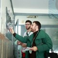 Studenti obilaze domaćinstva u Leskovcu i okolini i razgovaraju sa građanima o životnim problemima