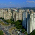 "Više puta se zaletala, ljudi su kočili, bilo je strašno" Žena svedočila potresnoj sceni u Beogradu: Devojčica ima oko 14…