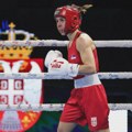Srpska bokserka Nina Radovanović osvojila profesionalnu VBC titulu