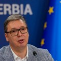 Vučić na mitingu SNS: Nećemo napadati porodice političkih protivnika jer želimo pristojnu Srbiju