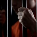 Ухапшен мушкарац у Јагодини: Бежао од полиције, пронађен пиштољ и дрога у стану