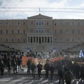 Lider desničarske partije "Grčko rešenje" u parlamentu pocepao Prespanski sporazum: Makedonija je Grčka