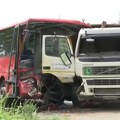 Тешка несрећа код Обреновца: Сумња да је камионџија био дрогиран и није стао на знак "Стоп"