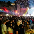 Jan Gilan zapalio taš Dip parpl održao koncert u Beogradu