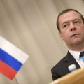 „Oni su sada legitimni vojni ciljevi“: Medvedev o uredništvu lista Tajms