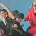 Pogledajte nastup srpskog predstavnika na Evroviziji: Princa vukli po podu, scena "izgorela", a na kraju...