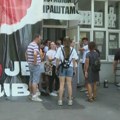 Studentkinja VZŠ: Nepoznata lica nam rekla da imamo dva sata da se iselimo, snimaju nas i menjaju brave