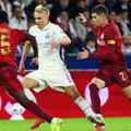 Porto u nadoknadi do pobede pred Zvezdu, Selta poražena u Štutgartu