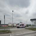 Autobus sleteo u kanal kod Sremske Mitrovice