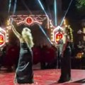 Zlatni detalji, Ceca specijalna gošća i nestvarni kabare: Slavlje u porodici Karić, Bogoljub nije žalio pare