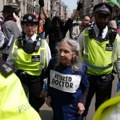 Zabranjena propalestinska organizacija u Velikoj Britaniji: Presuda izazvala proteste ispred suda