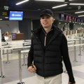 Voyage provaljen da je UKRAO SLIKU A ONDA POLUDEO ŠTO JE PONIŽEN!