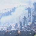 VIDEO Haos u Srbiji, izbila đestoka tuča policije i navijača