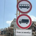 Prolazi 26L ali i teški teretnjaci: Posle jednodnevne zabrane, kroz Vojvode Vlahovića ponovo ide minibus