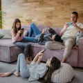 Koliko društvene mreže utiču na porodične odnose? Studija donosi odgovor