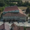 "Dete bilo hrabro da prijavi nasilje, institucije napravile senzaciju": Kako se reagovalo na slučaj u Mrčajevcima - a kako je…