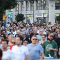Šesti protest „Srbija protiv nasiljaˮ počeo minutom ćutanja, odata počast svim žrtvama (VIDEO)