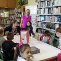 „Veliko srce dece Srbije“: Biblioteka u Paraćinu otvorila vrata za predškolce u okviru „Dečje nedelje“ (foto)