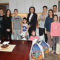Gradonačelnica u poseti jedanaestočlanoj porodici Tošić u Kremnima