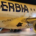 Avion u Beogradu udario u svetlo i sleteo sa rupom i oštećenim krilom, oglasila se Er Srbija