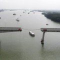 Kapetan priveden! Brod udario u most u Kini, ima preminulih! (foto/video)