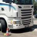 Kamion pokosio ženu, bicikl odleteo pod točkove, ona zadobila otvorene prelome: Horor u Leskovcu