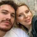 Influenserka Jelena Nikolić se porodila: Zlatni vaterpolista Nemanja Vico postao tata! (FOTO)