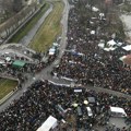 Slike i snimci iz drona koje ostavljaju bez daha: Kragujevac ne pamti ovoliki broj ljudi na ulicama, a biće ih još više…