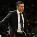 Ne da se Dušan Alimpijević: Srbin šokirao Anadolu Efes, igraće se majstorica! Plavšić meč završio bez poena