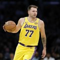 Luka Dončić uništio "novog Džordana": Ubacio mu 49 poena i dabl-dabl, pokazao ko je gazda