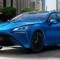 Toyota Mirai: Zašto proizvođača tuže vlasnici limuzine na vodonik