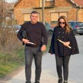 Pevačicu dugo nismo videli u javnosti, stigla u dom Darka Lazića: Estrada uz njega, evo ko ga je danas posetio
