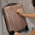 Najprljavija stvar koju unosite u kuću posle odmora je kofer: Evo kako da ga pravilno očistite