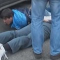 Uznemirujući snimak hapšenja Kristijana golubovića Oboren na zemlju i stavljene mu lisice, a evo šta je tada uradio! (foto)