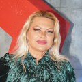 Kuma je kao transvestit Marija Kulić urnisala Kačavendu, pa otkrila zašto je u svađi sa produkcijom