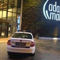 Evakuisan „Ada Mol“ u Beogradu: Oglasila se sirena za požar u tržnom centru, a sve zbog jednog posetioca VIDEO